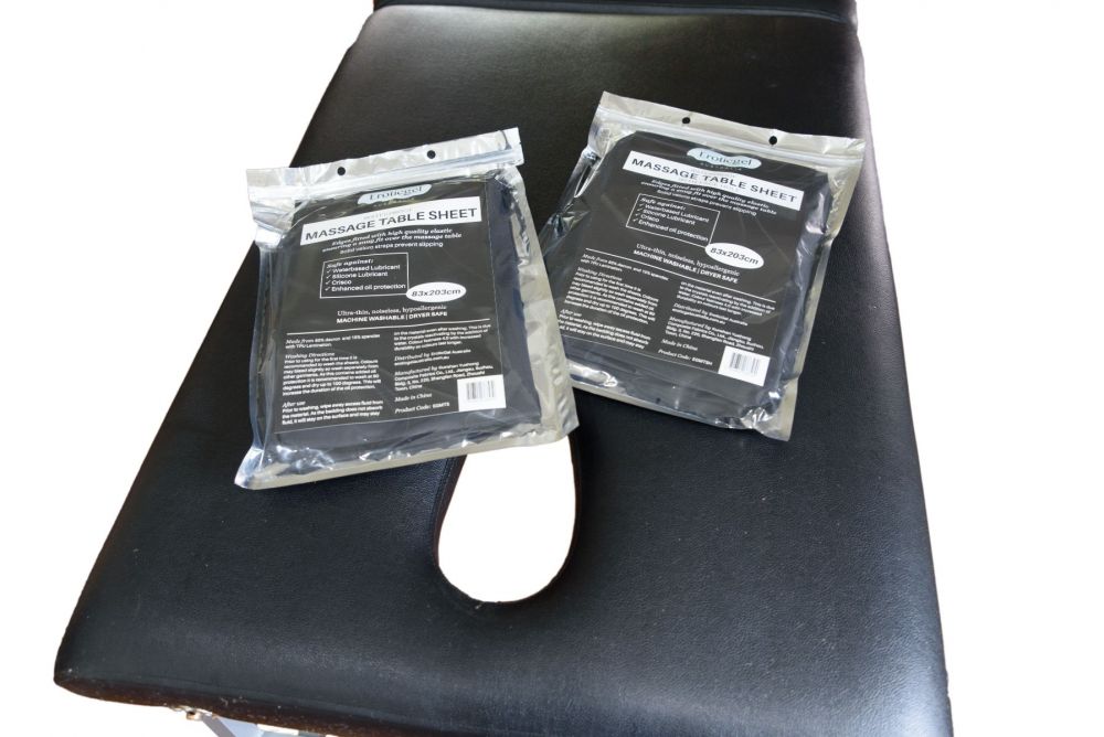 Massage Table Sheet - Waterproof (with facehole)